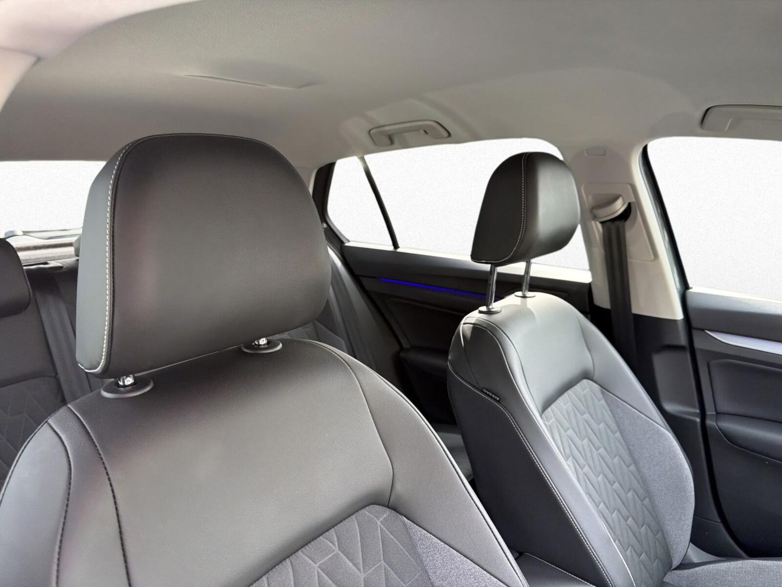 Volkswagen Golf – Bild 9
