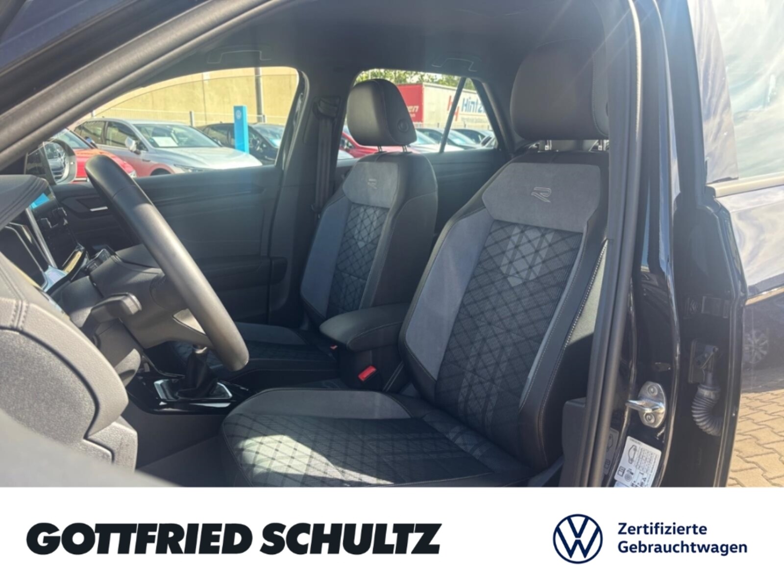 Volkswagen T-Roc – Bild 14