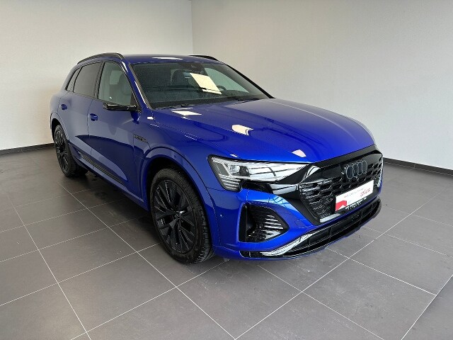Image about Audi Q8 e-tron S line 55 e-tron quattro
