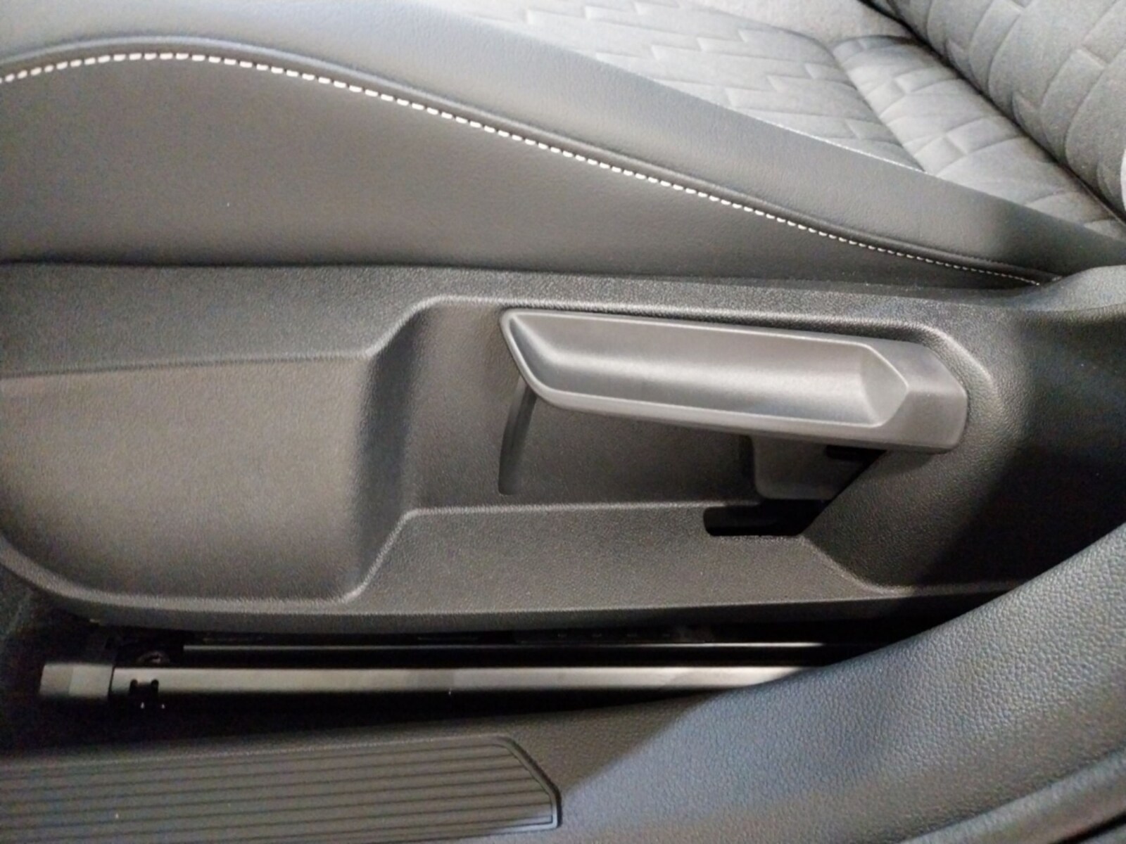 Volkswagen Golf Variant – Bild 8