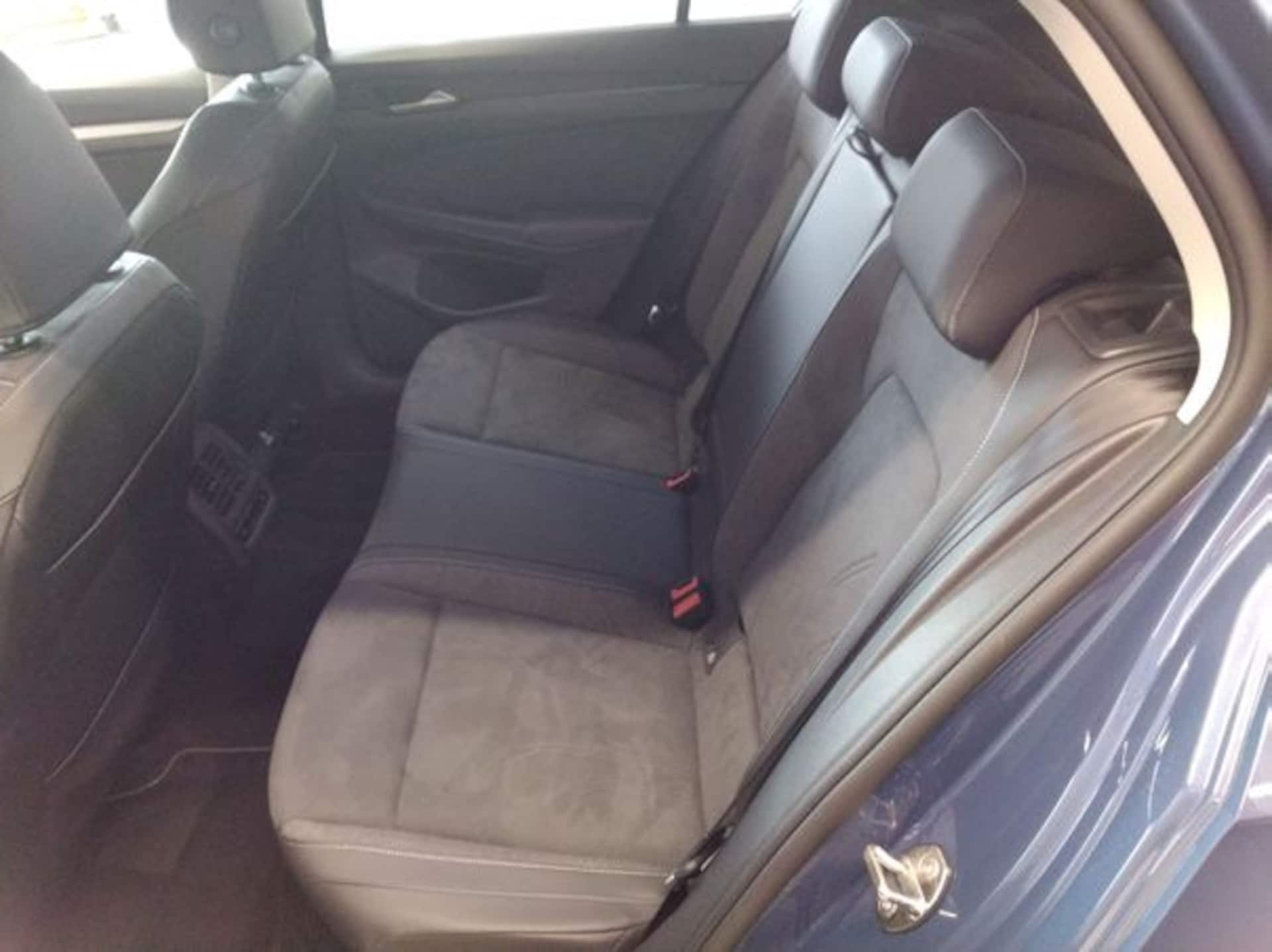 Volkswagen Golf Style