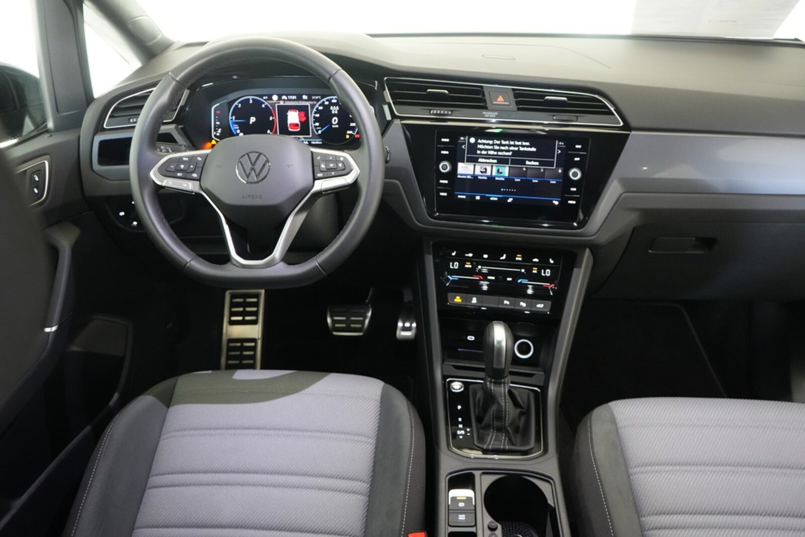 Volkswagen Touran – Bild 12
