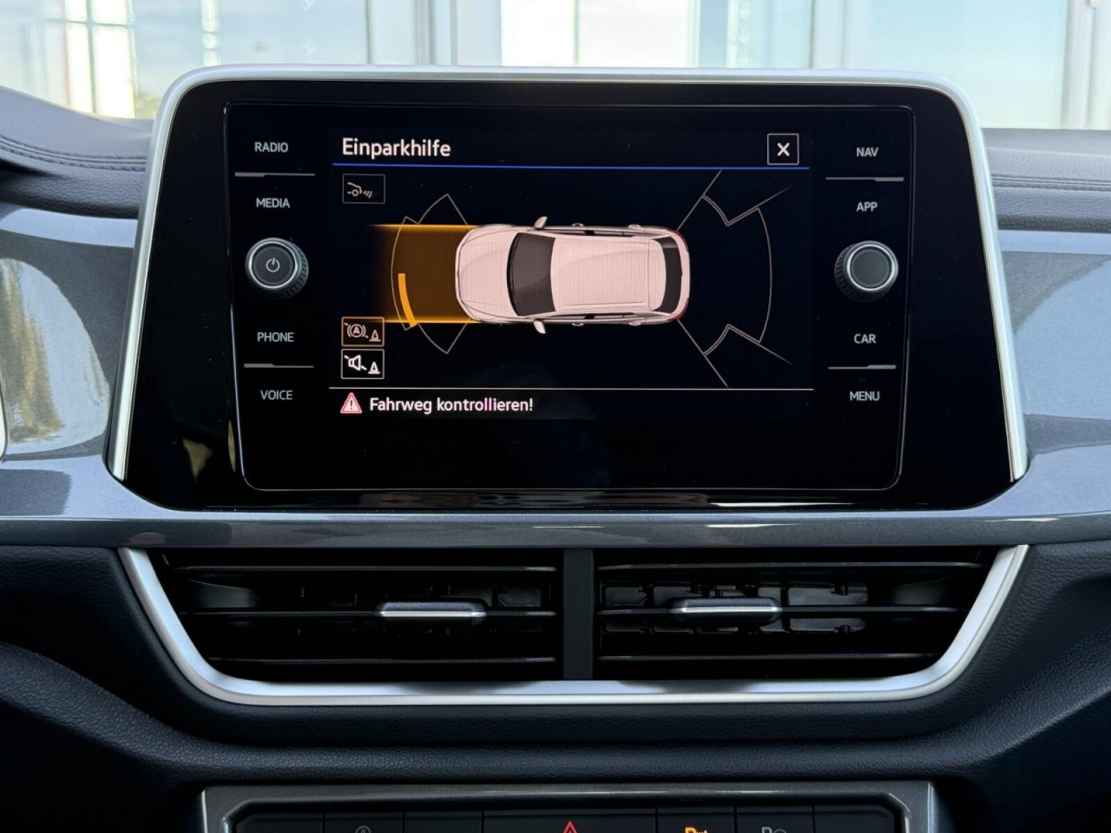 Volkswagen T-Roc – Bild 13