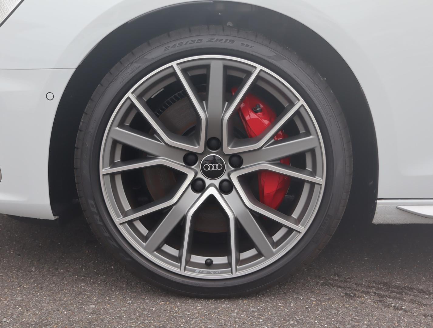 Audi S4 Avant