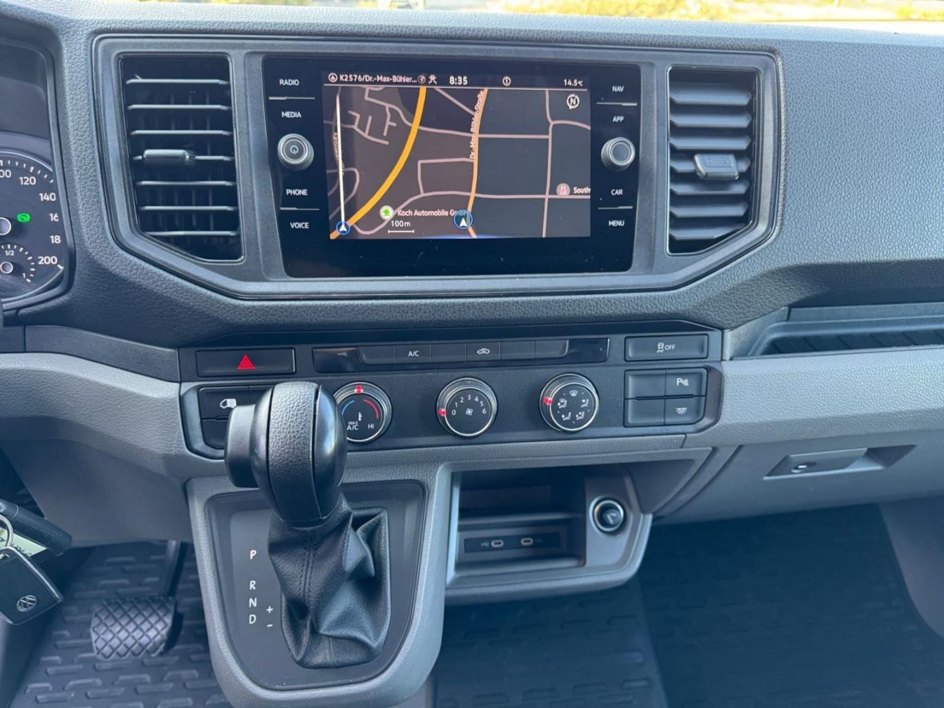 Volkswagen Crafter Kasten mittlerer Radstand