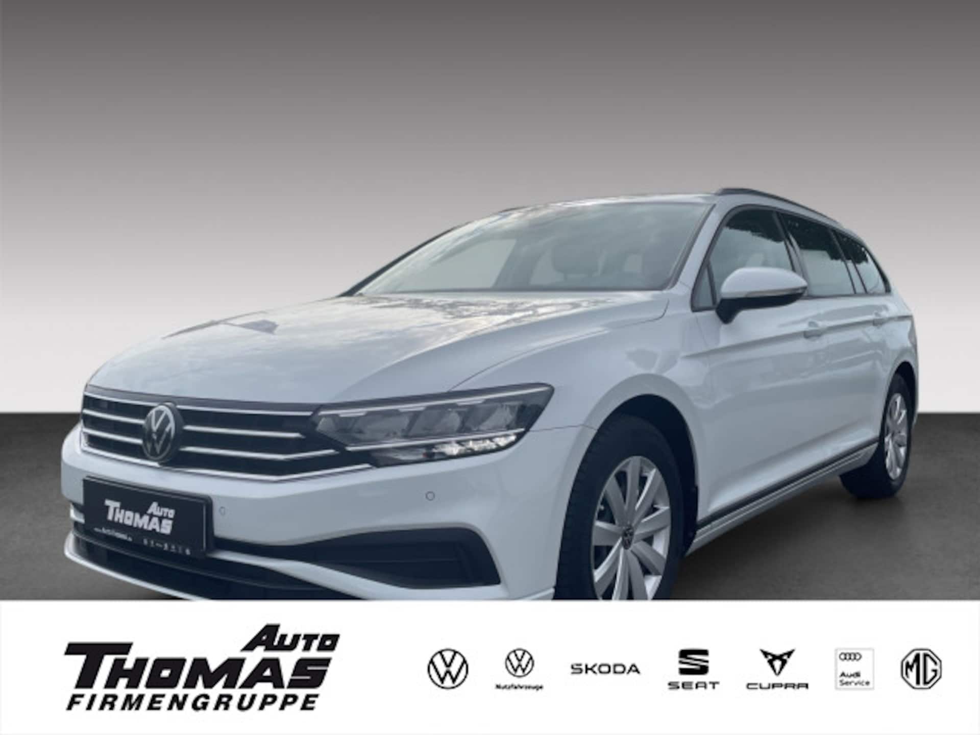 Volkswagen Passat Variant Basis-Modell