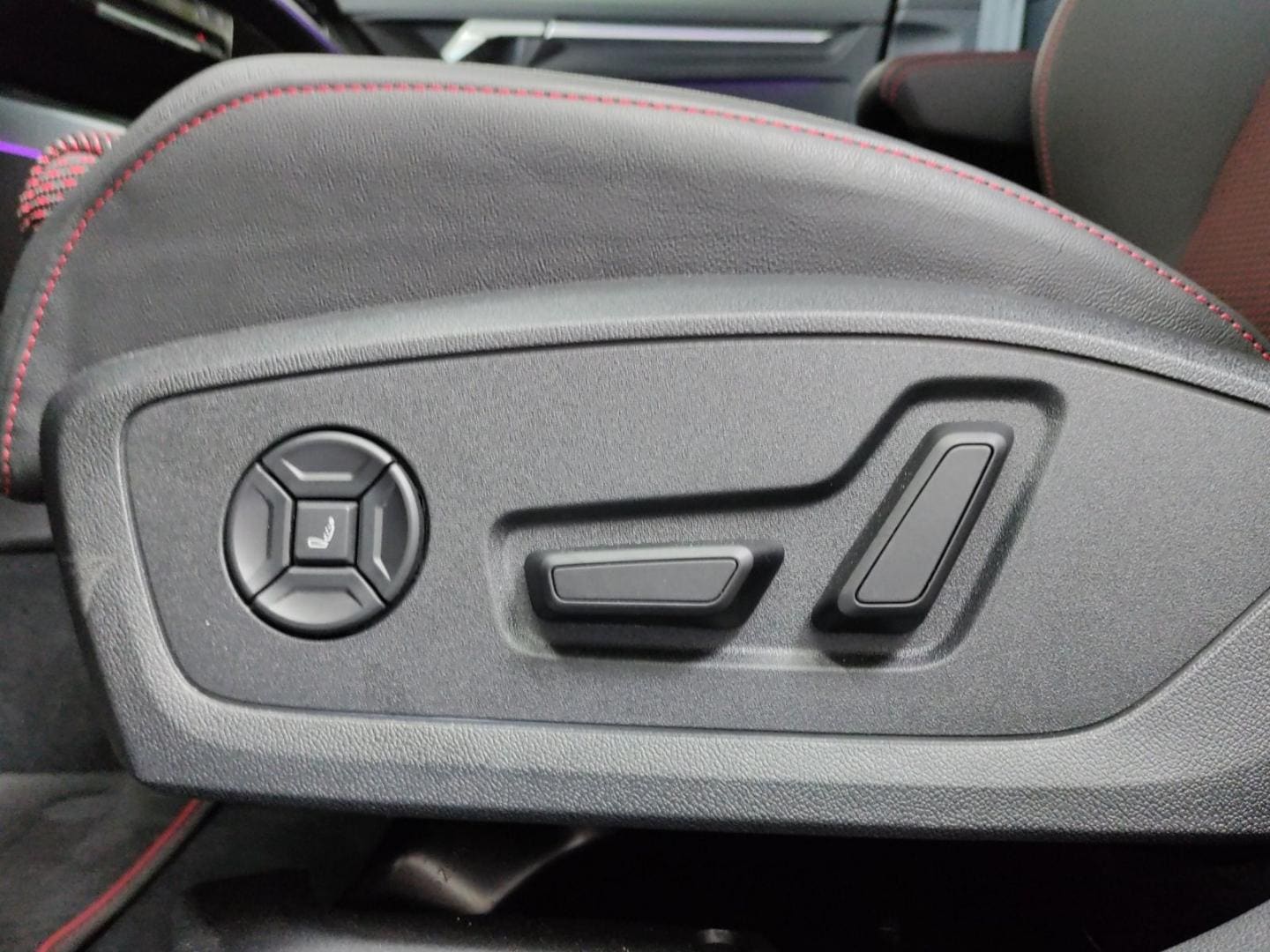 Bild über Audi A3 Sportback TDI S tronic - für weitere Informationen kontaktieren Sie den Audi Partner