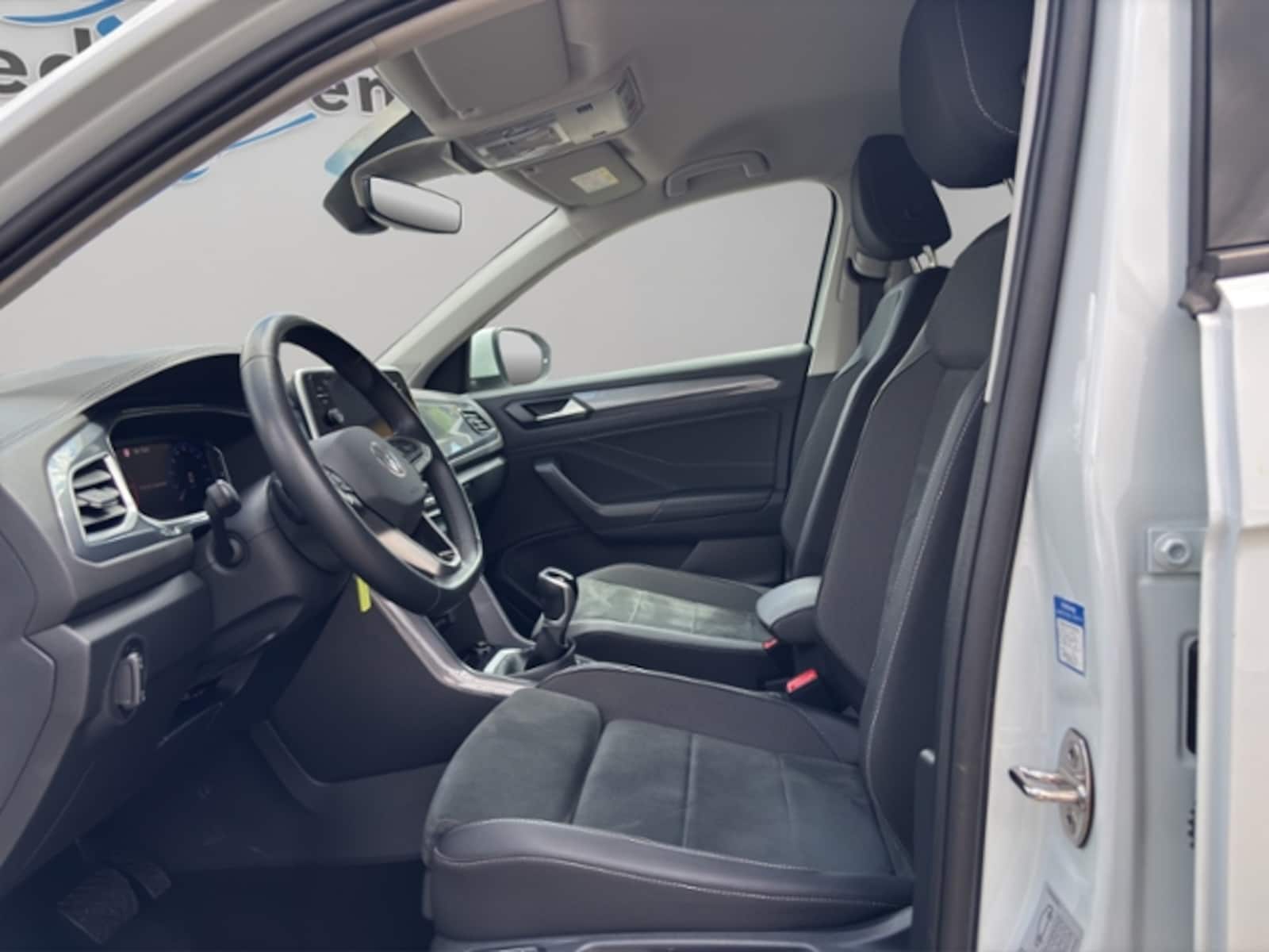 Volkswagen T-Roc – Bild 8