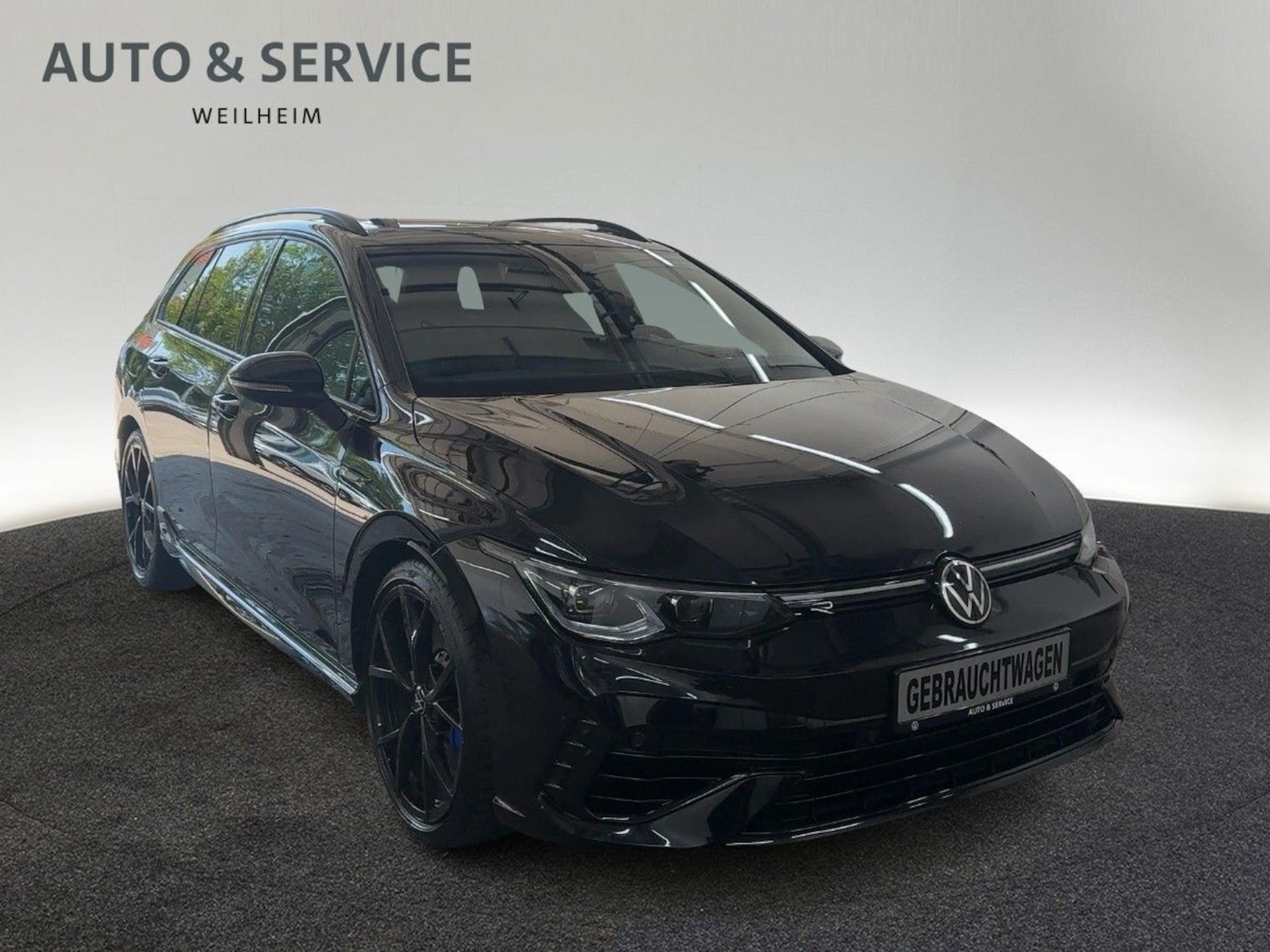 Volkswagen Golf Variant R