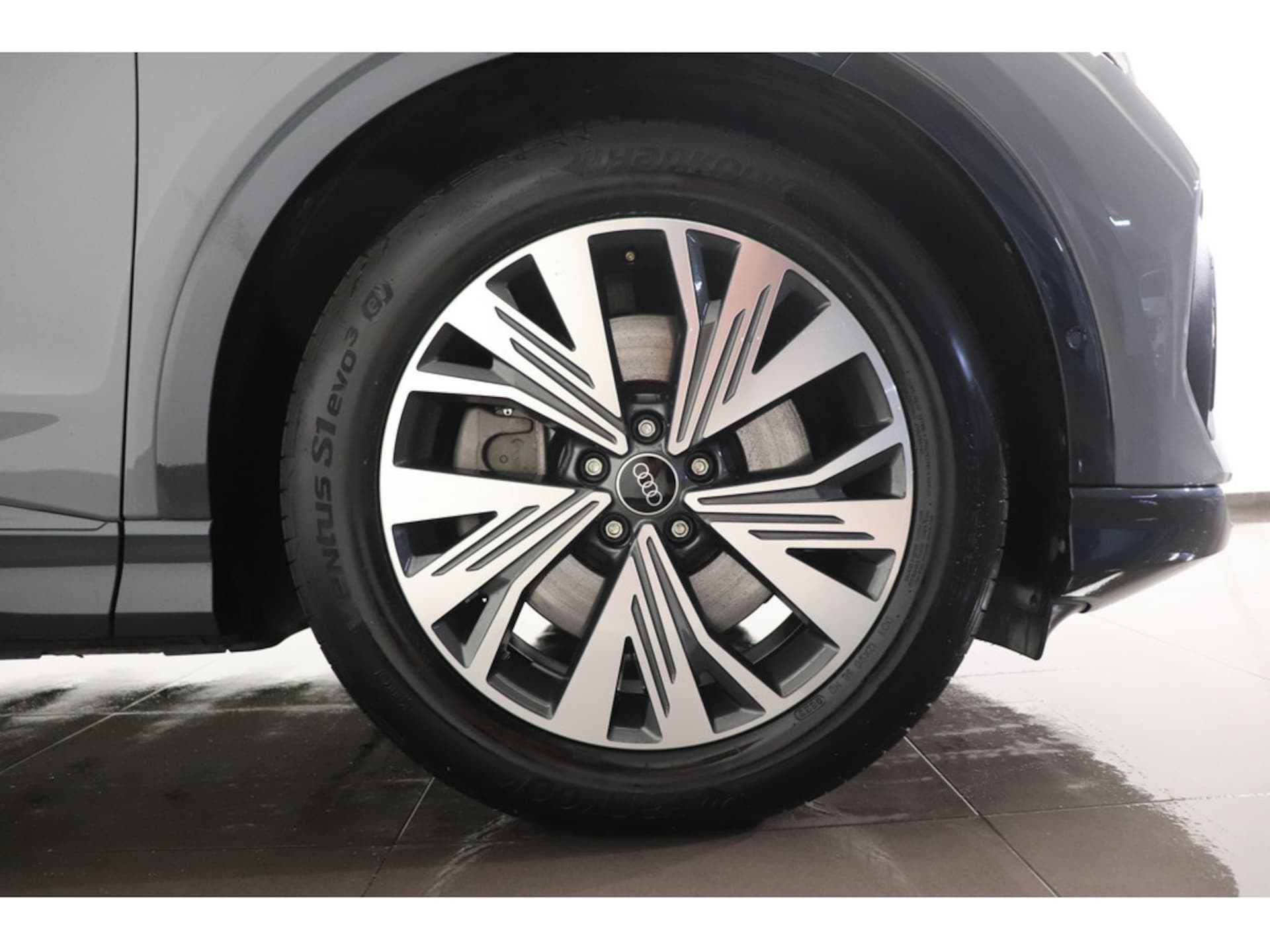 Audi Q4 Sportback e-tron