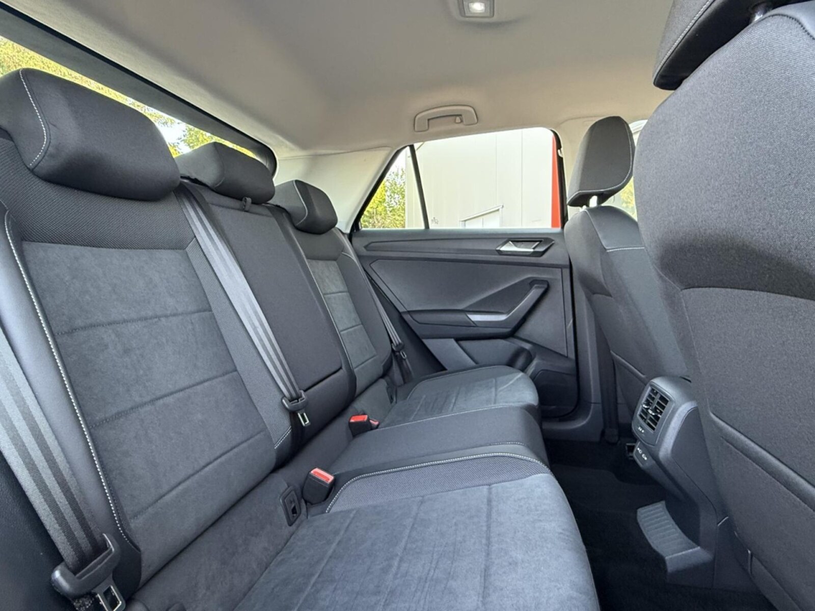 Volkswagen T-Roc – Bild 15