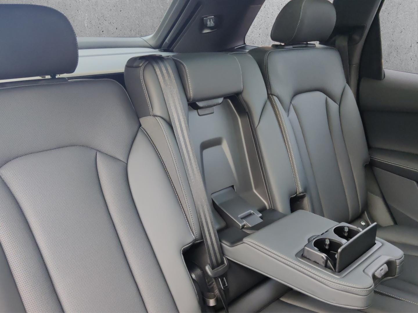 Bild über Audi Q7 SUV S line 50 TDI quattro tiptronic - für weitere Informationen kontaktieren Sie den Audi Partner
