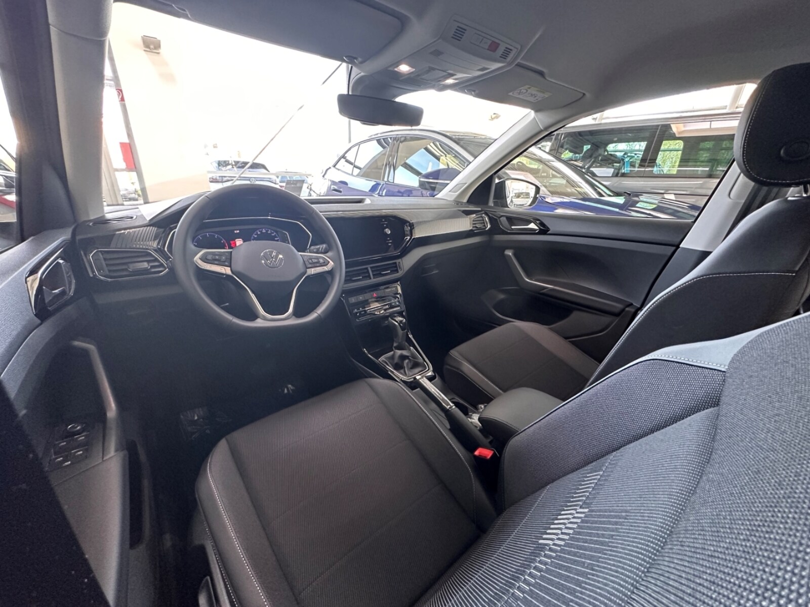 Volkswagen T-Cross – Bild 9