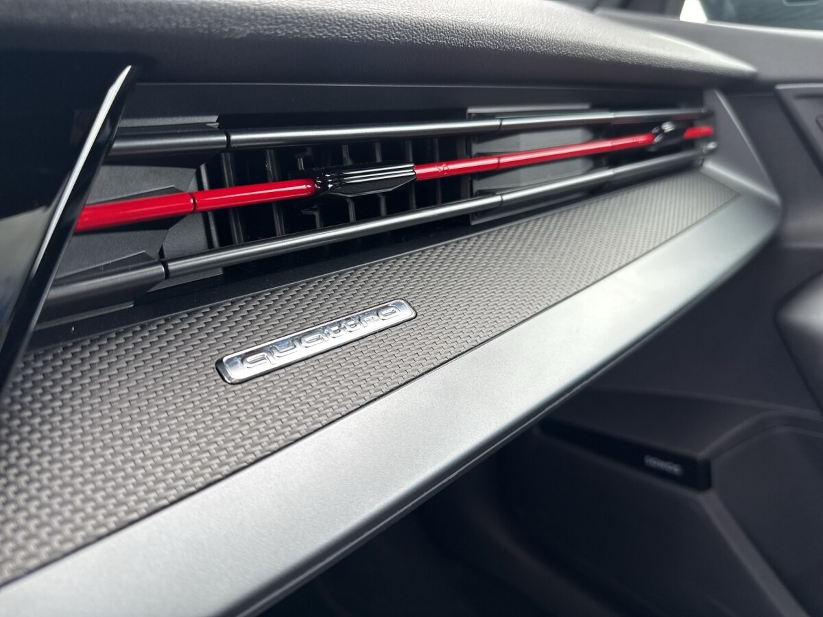 Image about Audi RS 3 Sportback TFSI quattro S tronic