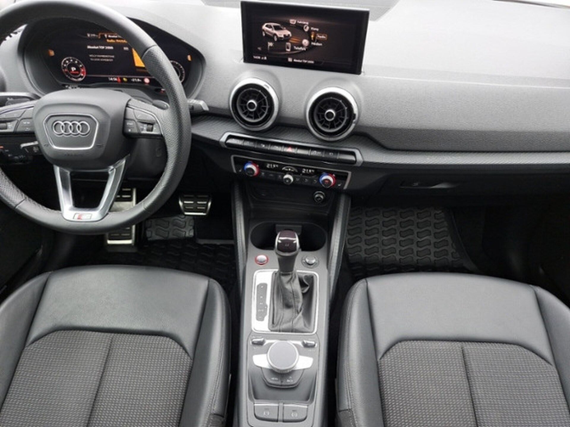Audi SQ2