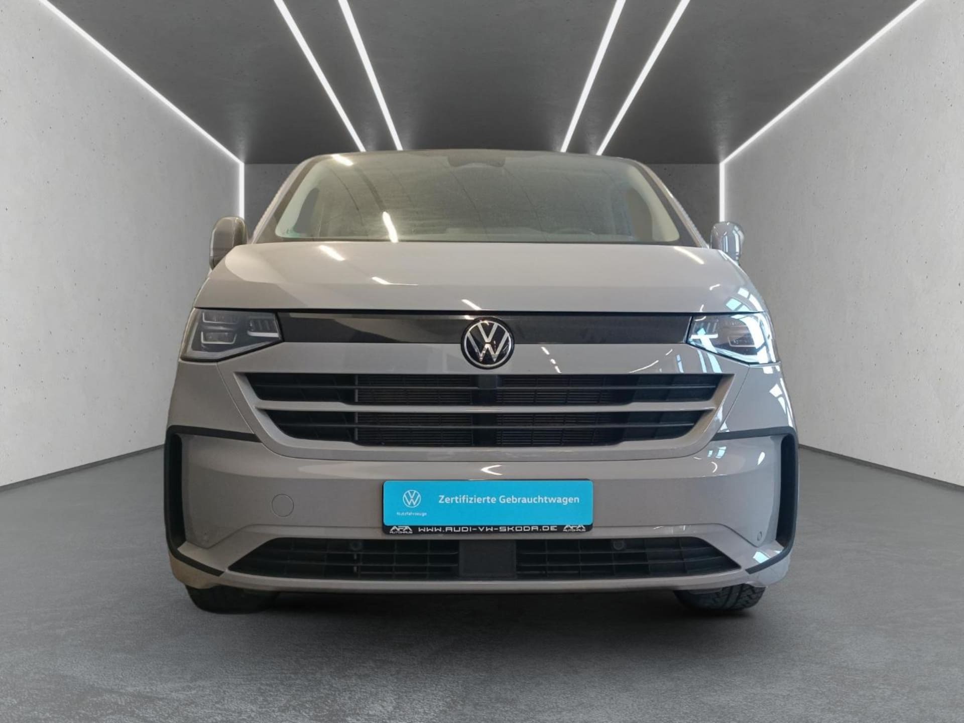 Volkswagen Transporter Kasten kurzer Radstand