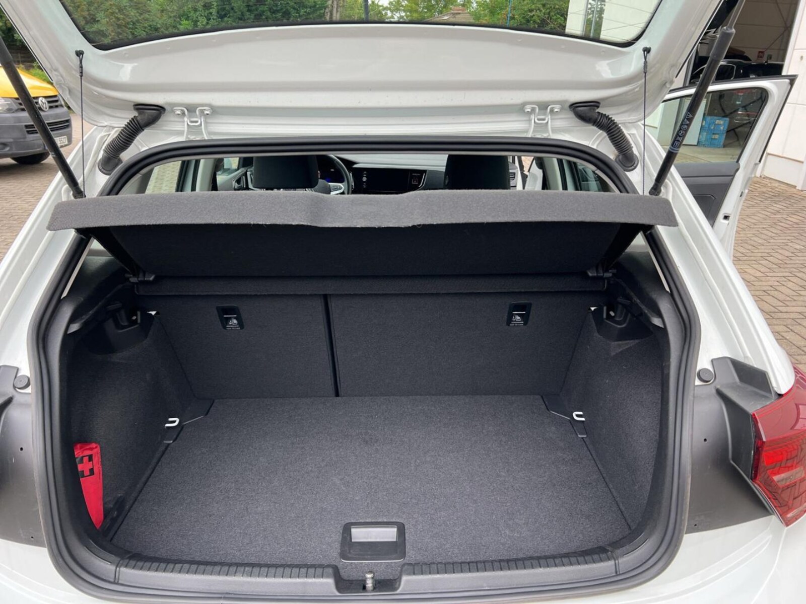 Volkswagen Polo – Bild 8
