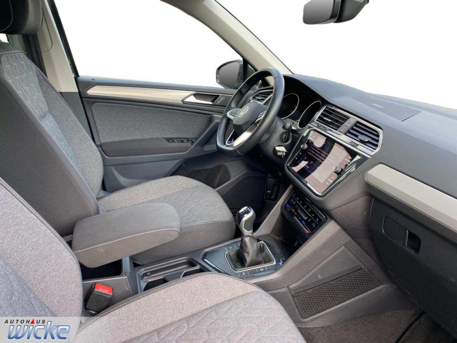 Volkswagen Tiguan – Bild 11