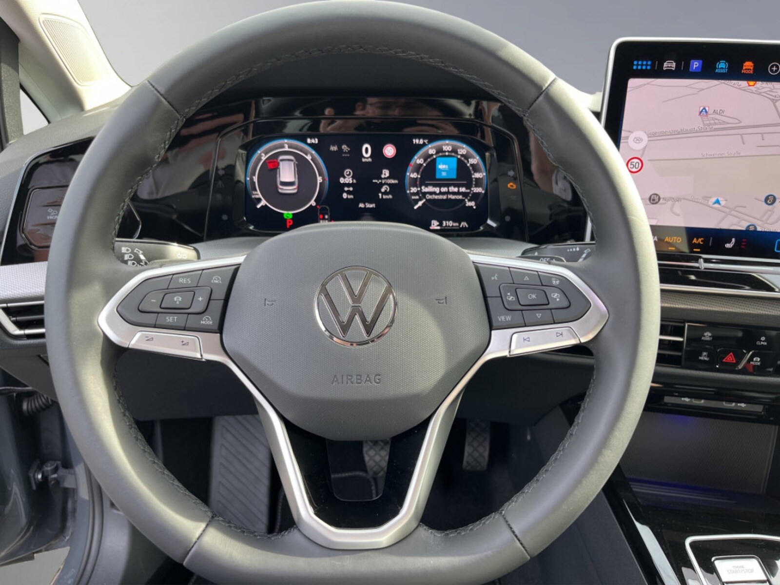 Volkswagen Golf Variant – Bild 11