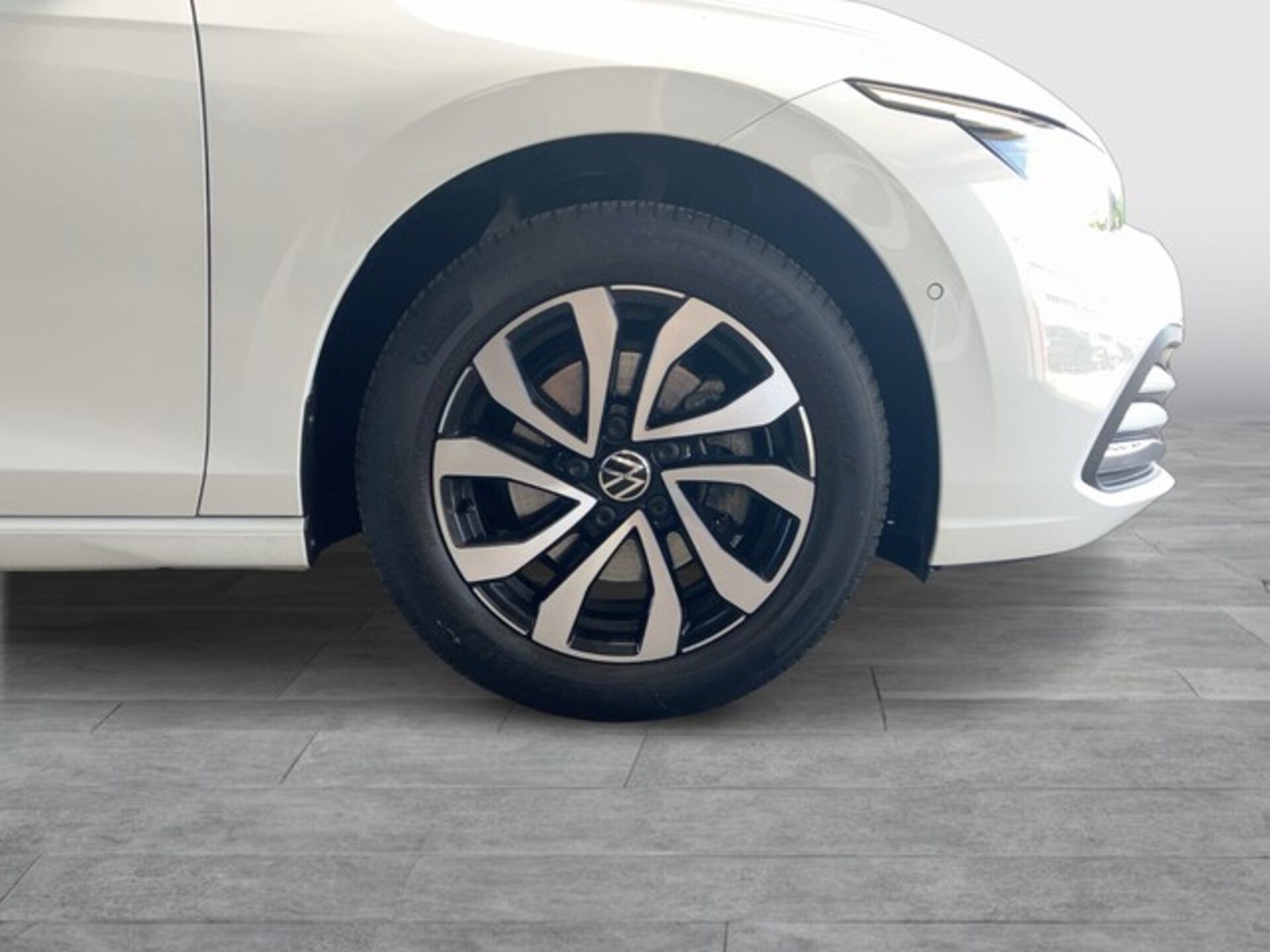 Volkswagen Golf Active