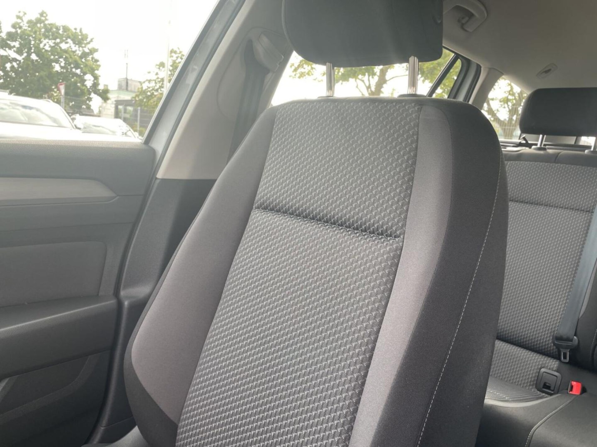 Volkswagen Passat Variant Basis-Modell