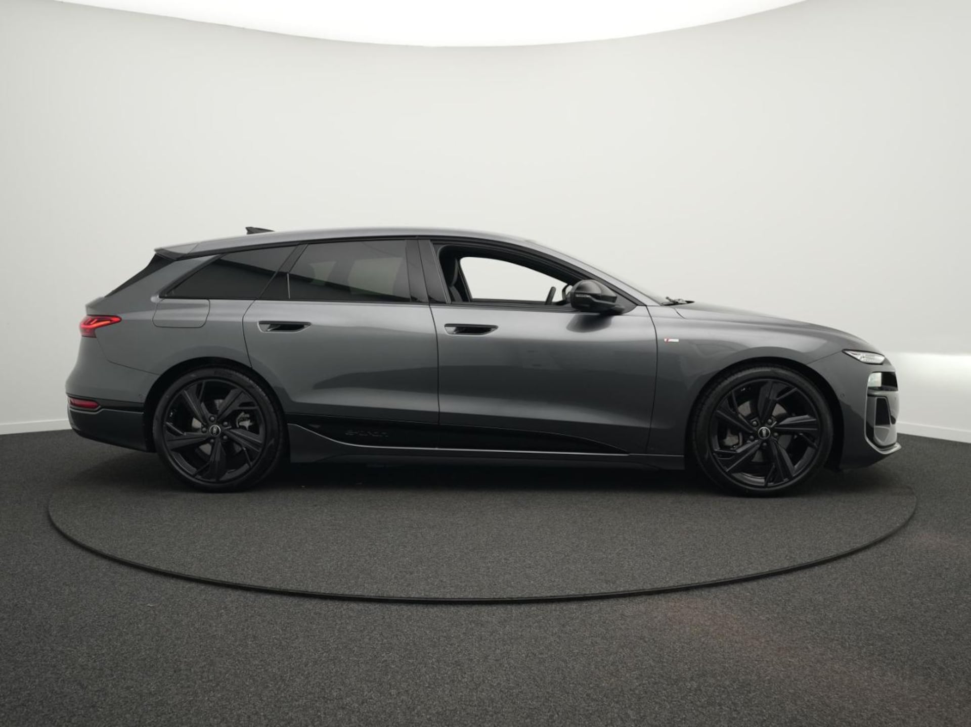 Audi A6 Avant e-tron