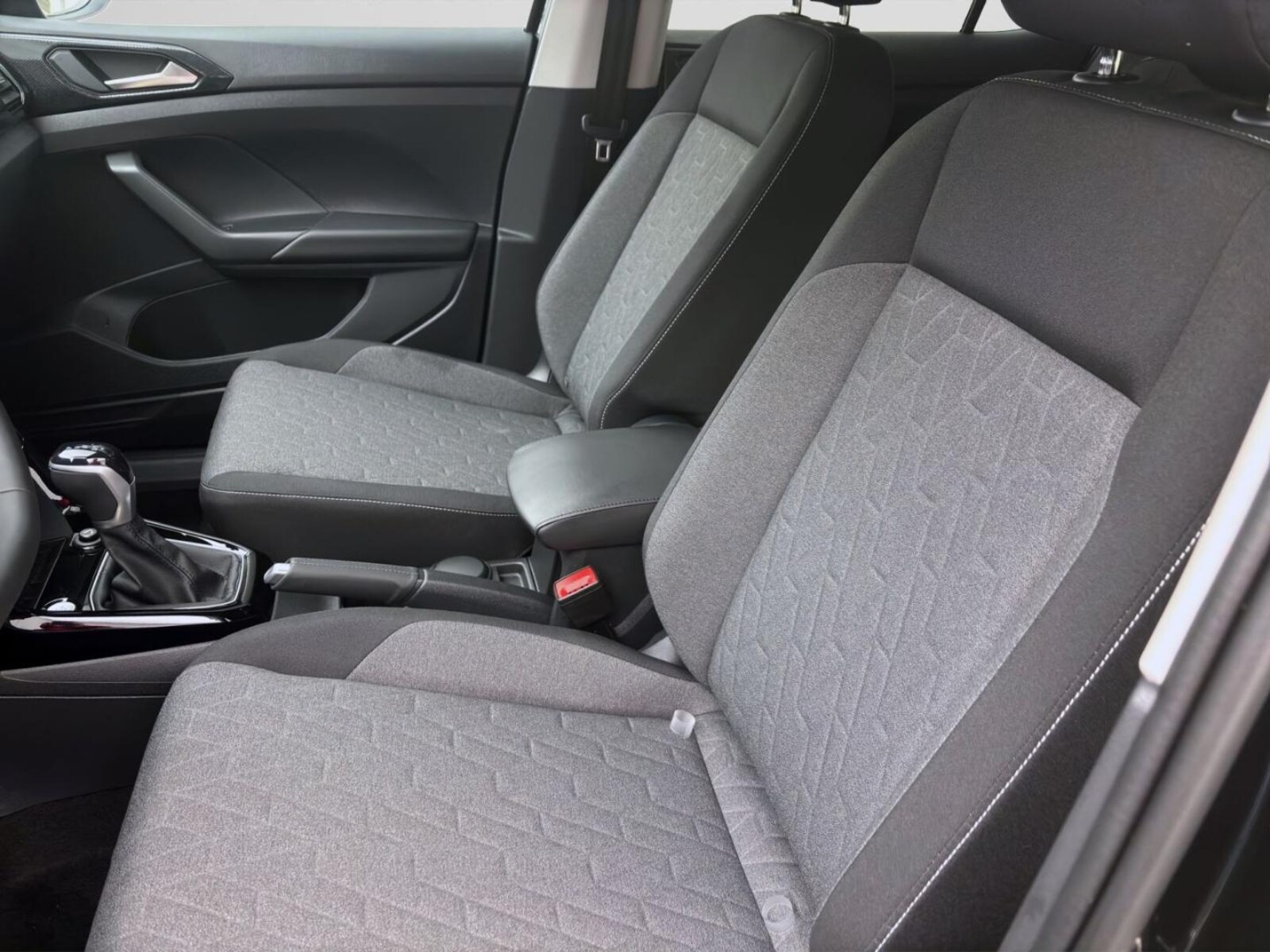 Volkswagen T-Cross – Bild 9