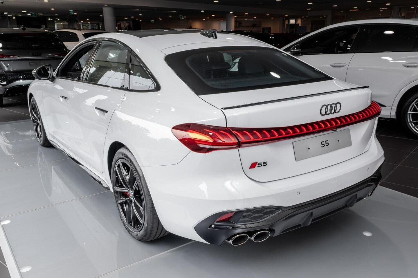 Image about Audi S5 Sedan TFSI quattro 270 kW S tronic