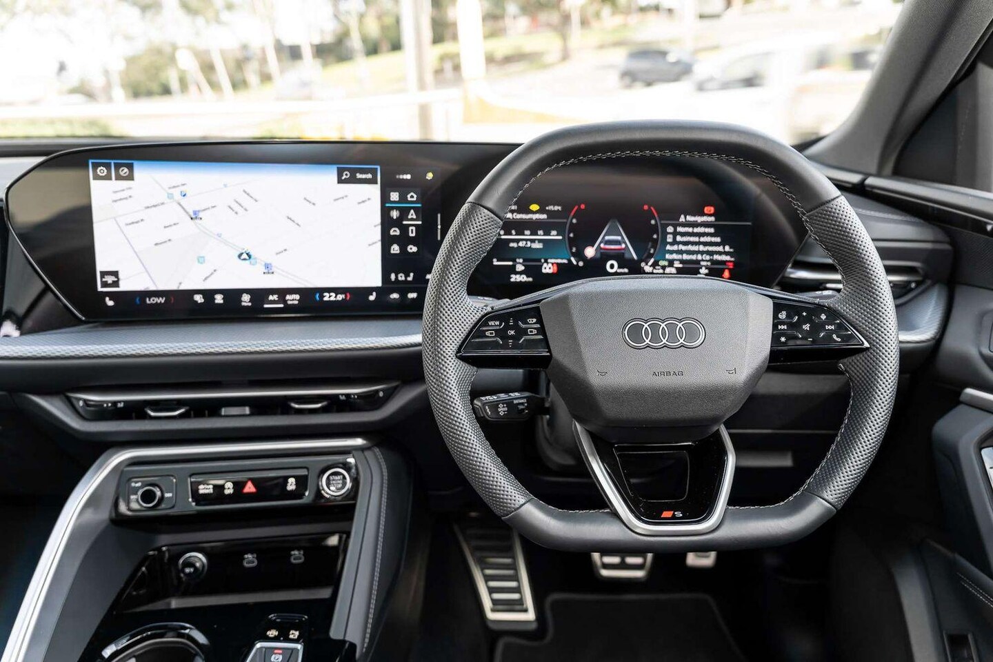 Image about Audi Q5 SUV TFSI quattro 200 kW sport