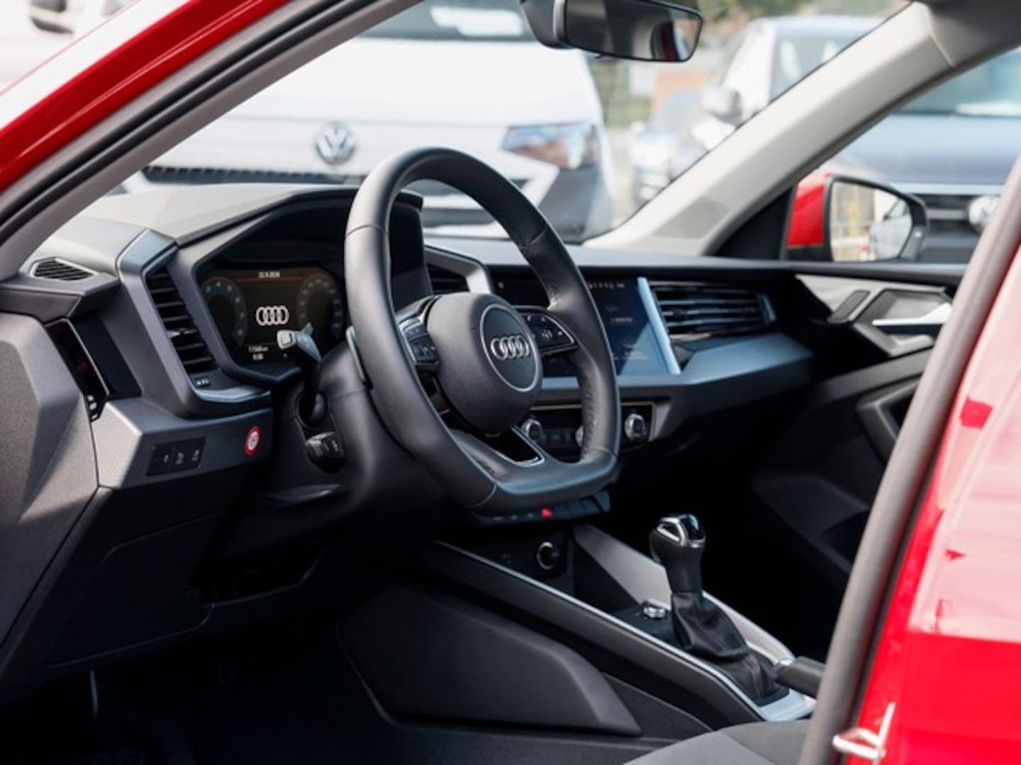 Bild über Audi A1 Sportback S line 30 TFSI S tronic - für weitere Informationen kontaktieren Sie den Audi Partner