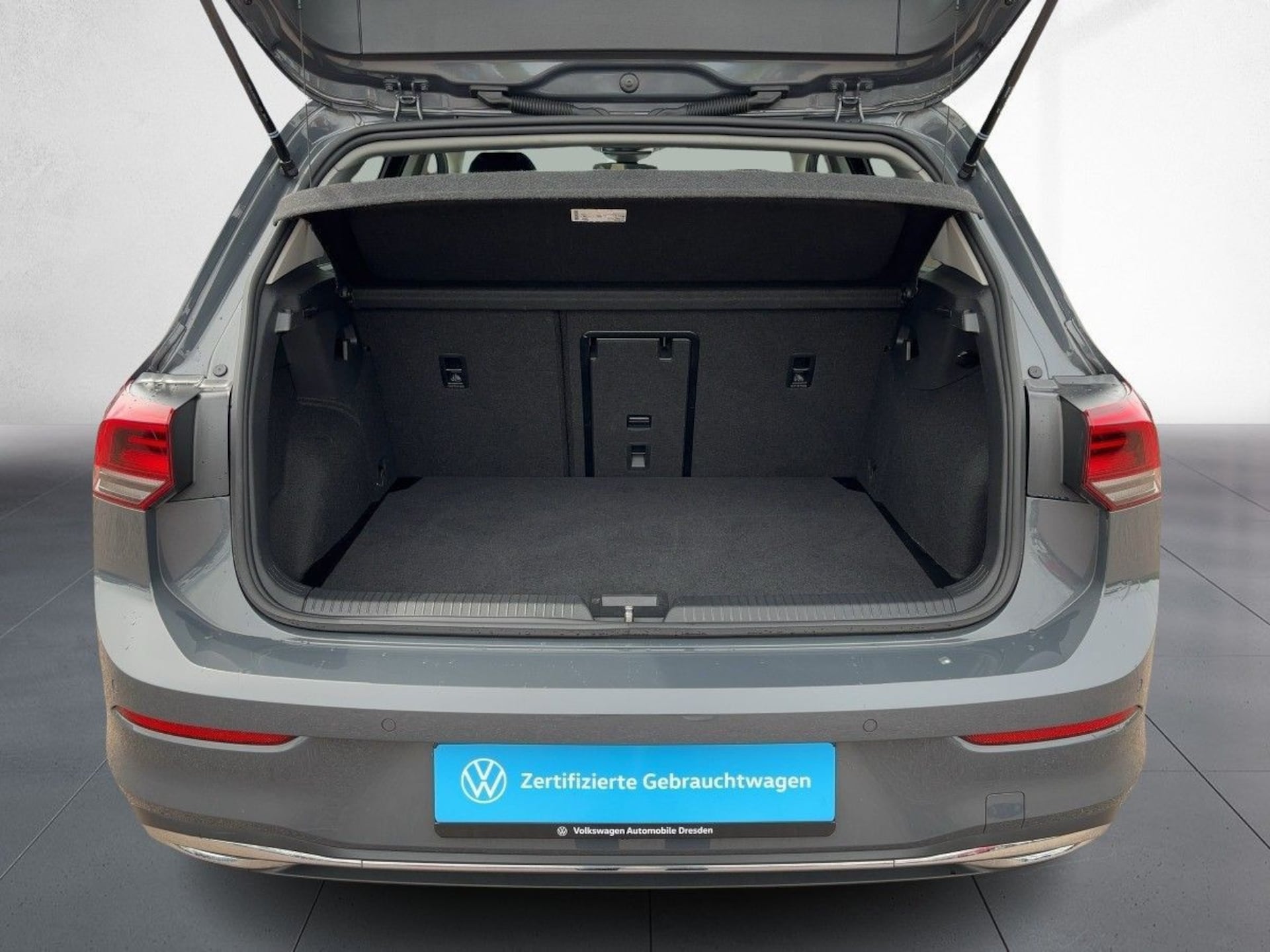 Volkswagen Golf Style