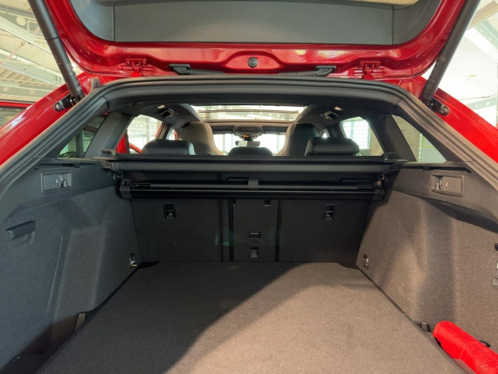 Volkswagen Golf Variant R-Line