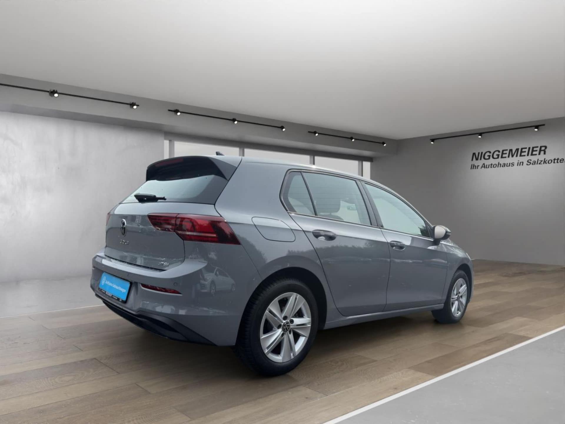 Volkswagen Golf Life