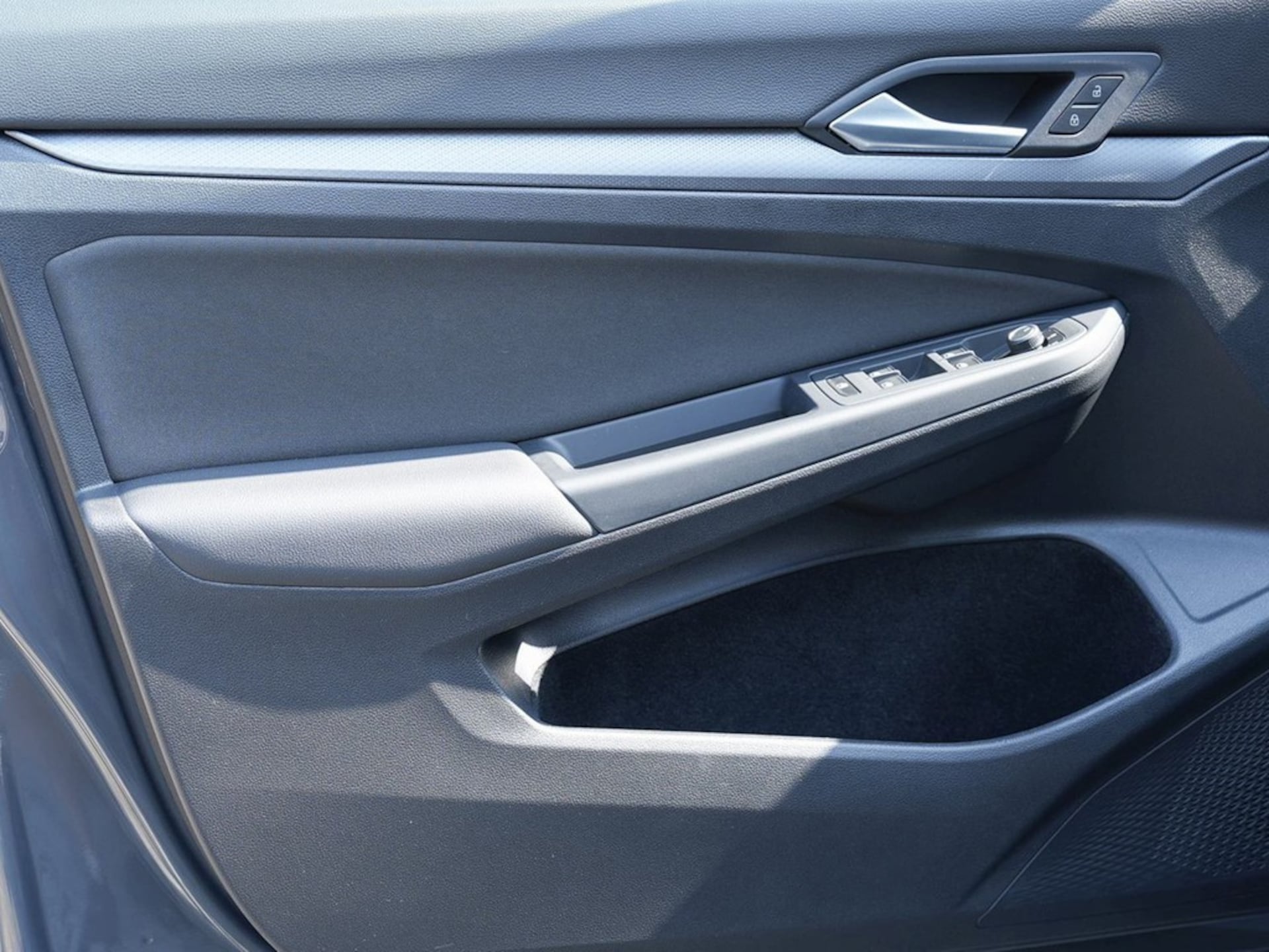 Volkswagen Golf Active