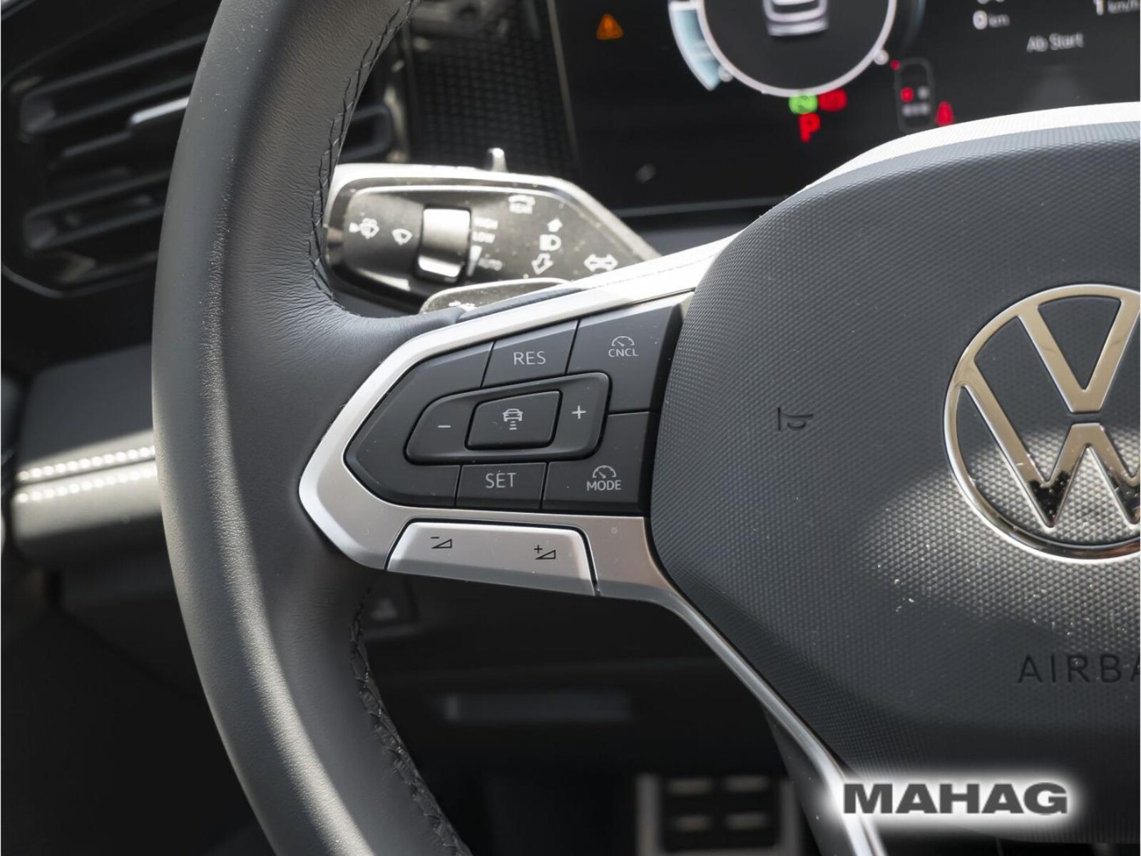 Volkswagen Tiguan – Bild 23