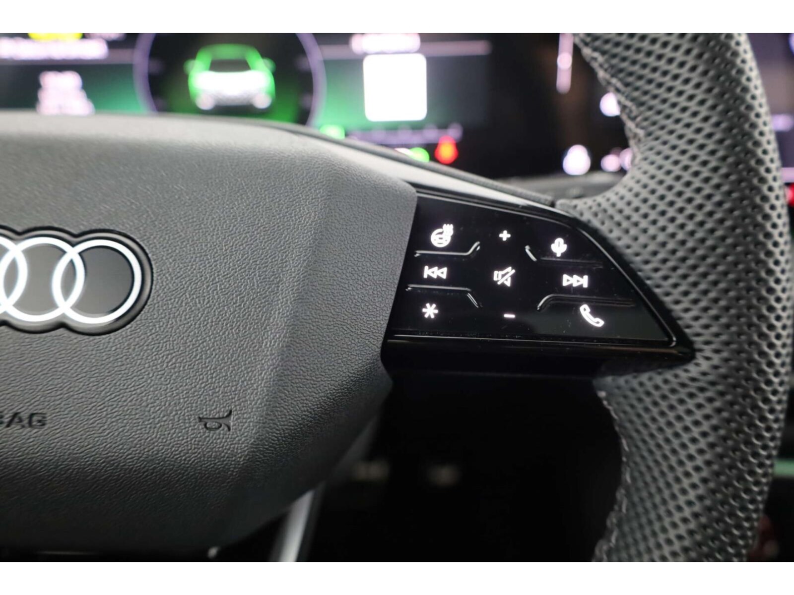 Audi SQ5 – Bild 14