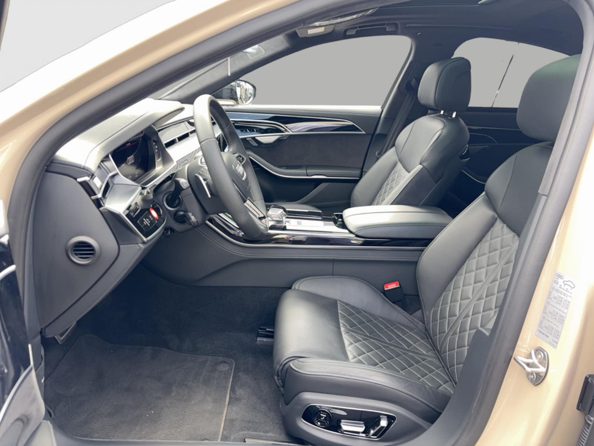 Audi S8