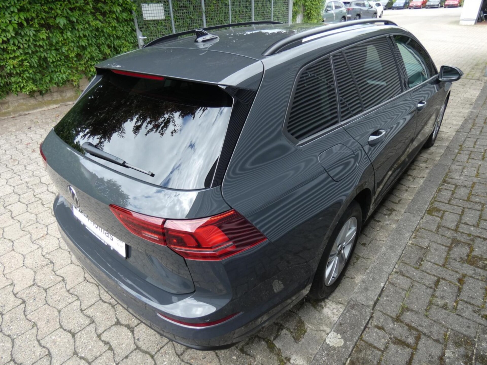 Volkswagen Golf Variant Life