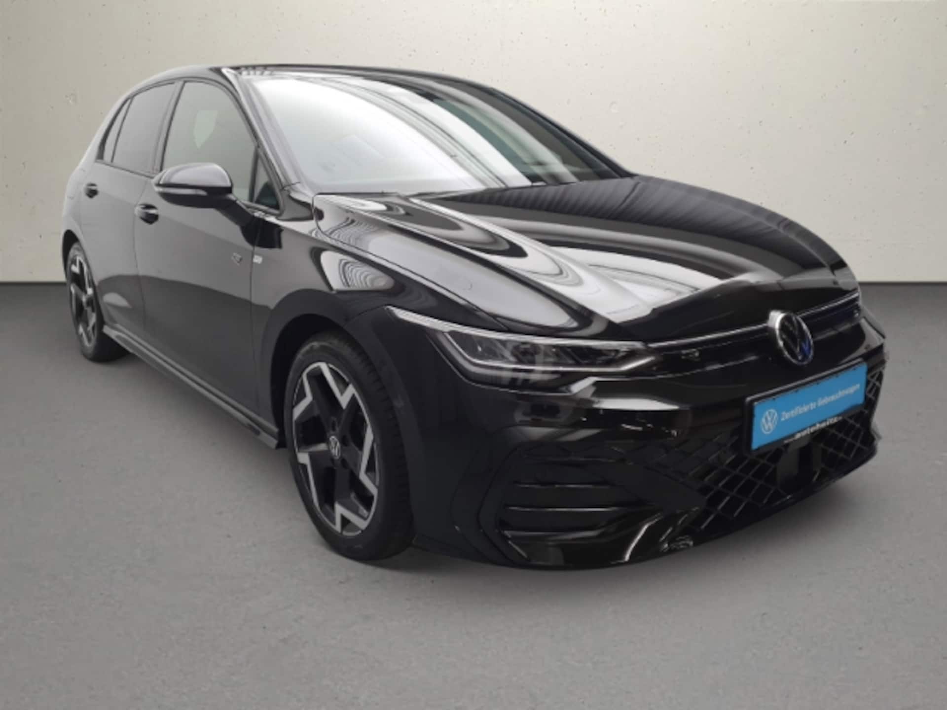 Volkswagen Golf R-Line