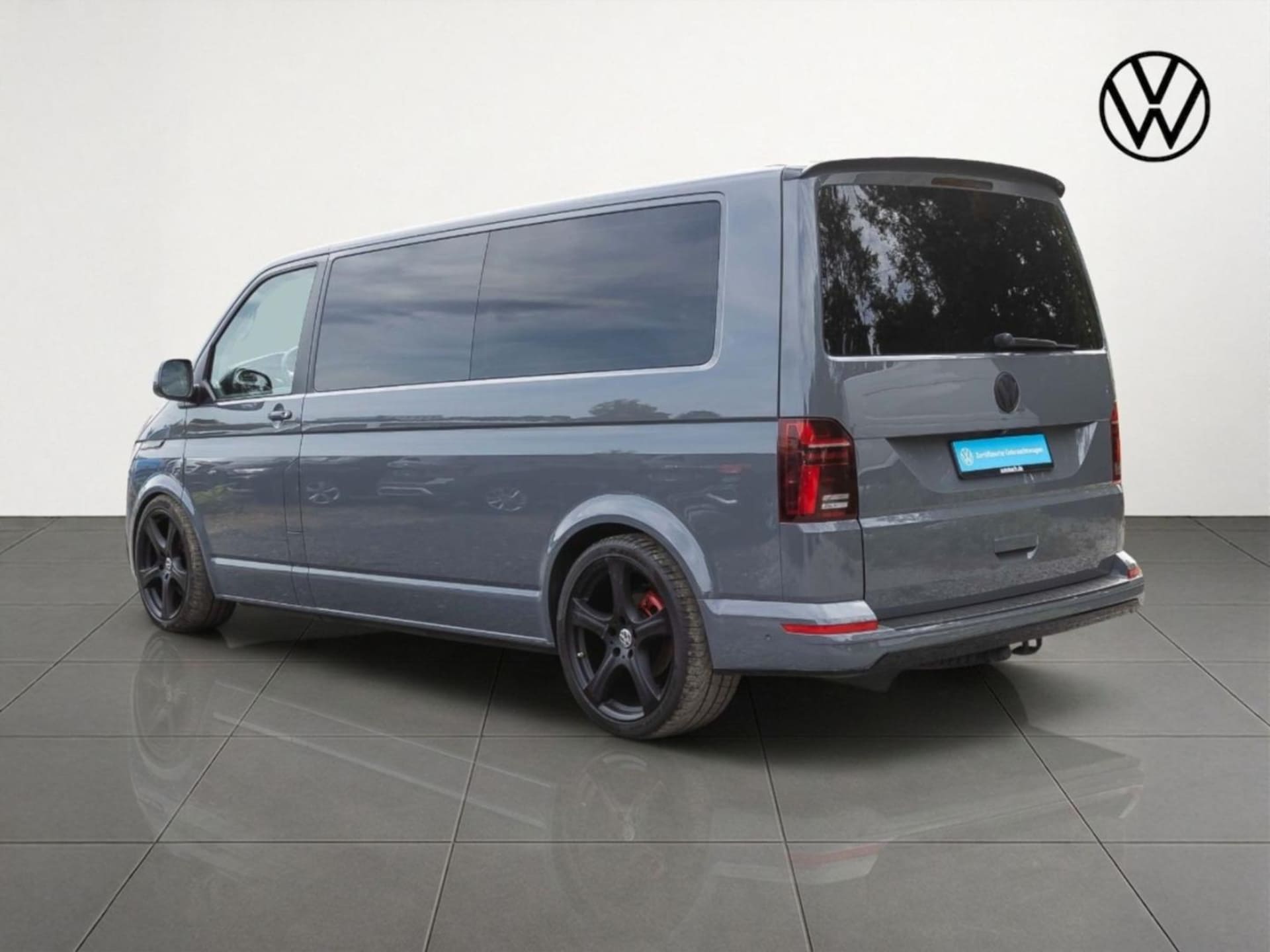 Volkswagen T6.1 Transporter Kombi langer Radstand