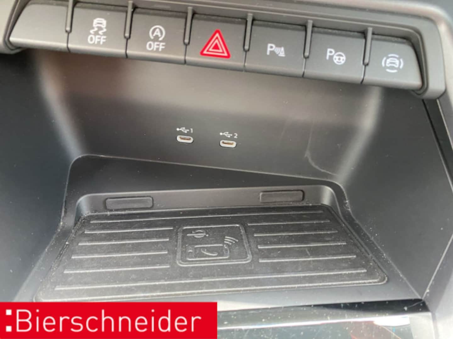 Bild über Audi A3 Sportback 30 TFSI S tronic - für weitere Informationen kontaktieren Sie den Audi Partner