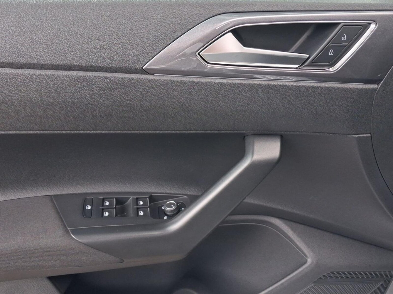 Volkswagen Polo – Bild 8