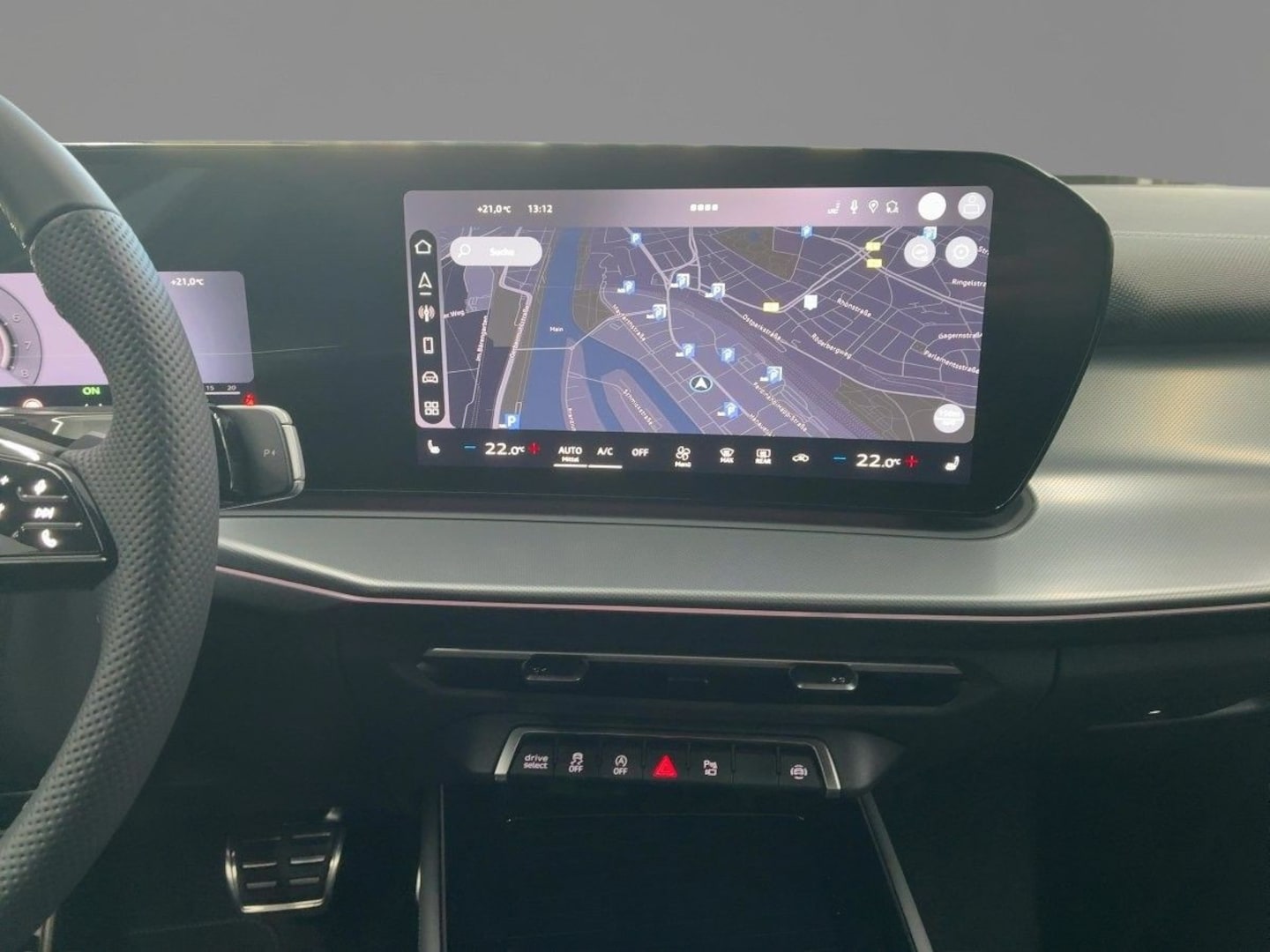 Bild über Audi Q3 SUV TFSI 110 kW S tronic - für weitere Informationen kontaktieren Sie den Audi Partner