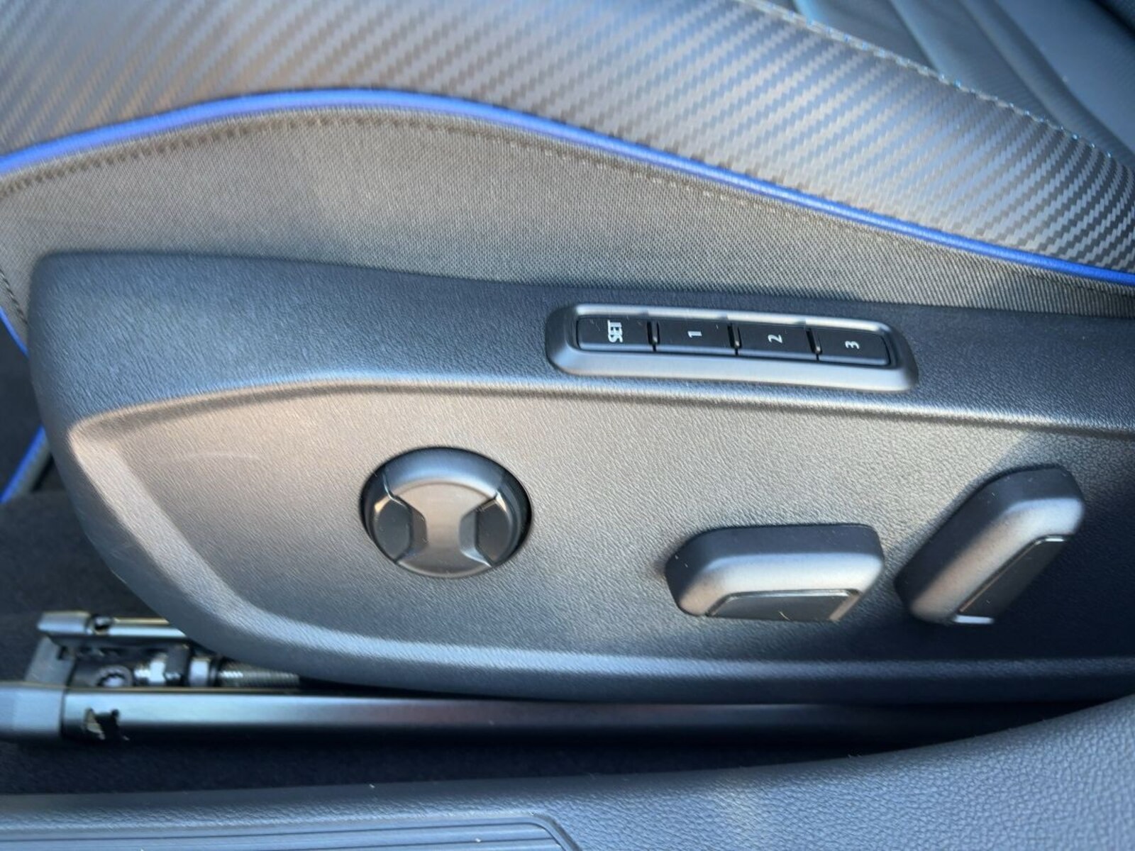 Volkswagen Golf Variant – Bild 10