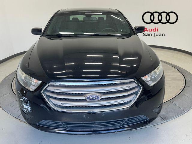 2016 Ford Taurus