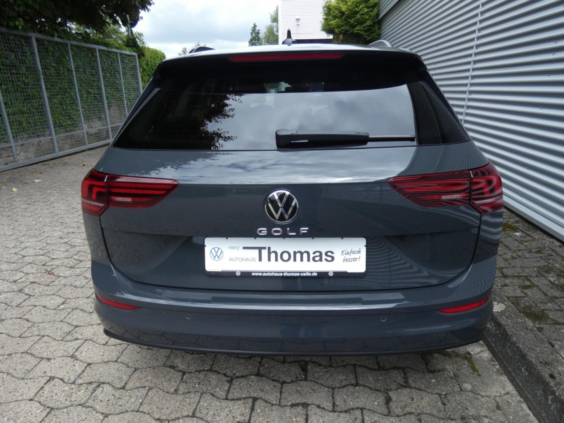 Volkswagen Golf Variant Life