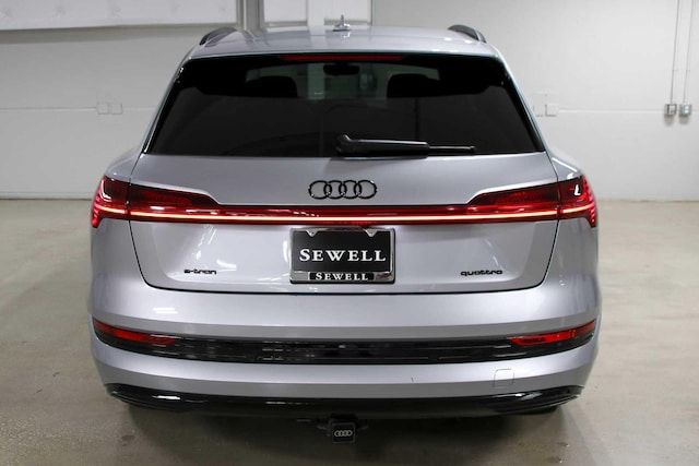 2022 Audi e-tron