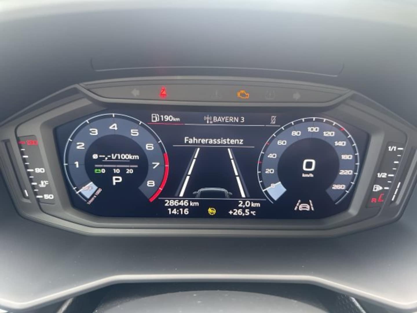 Bild über Audi A1 allstreet 30 TFSI S tronic - für weitere Informationen kontaktieren Sie den Audi Partner