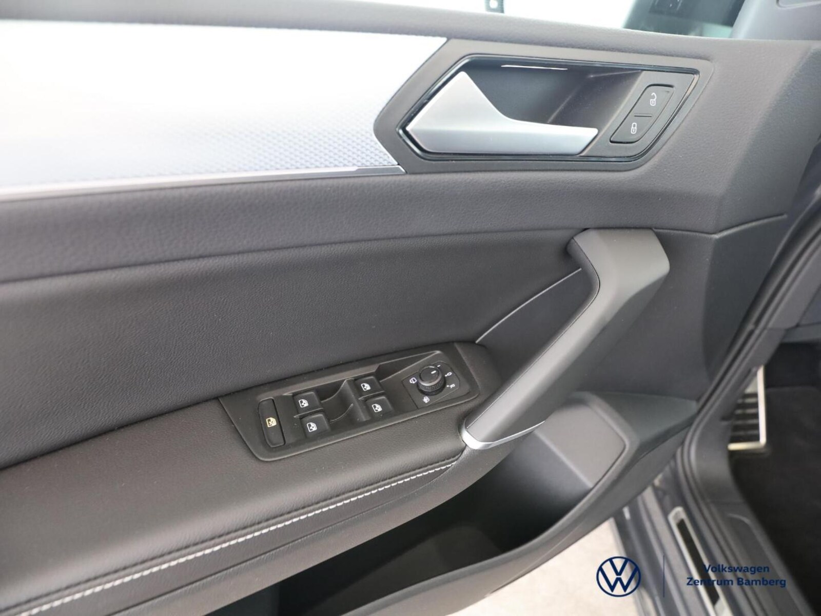 Volkswagen Touran – Bild 6