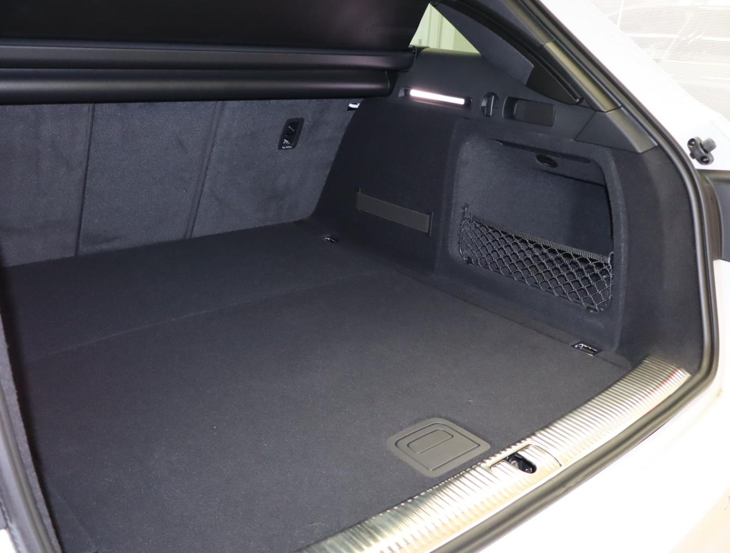 Audi S4 Avant
